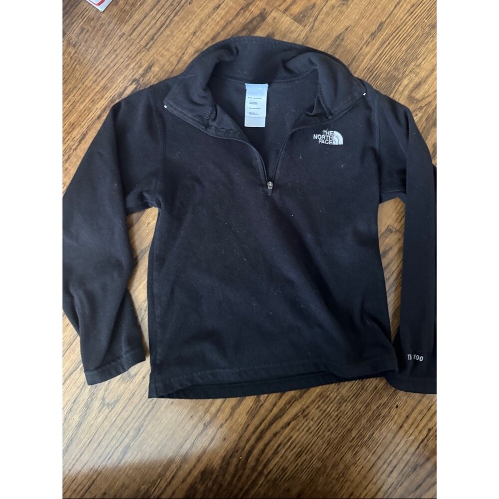 The North Face Black Half-Zip Fleece Pullover size XS